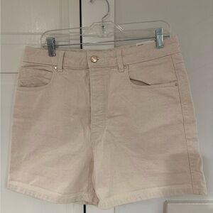 NWT ZARA High Rise Mom Shorts – Soft Bone